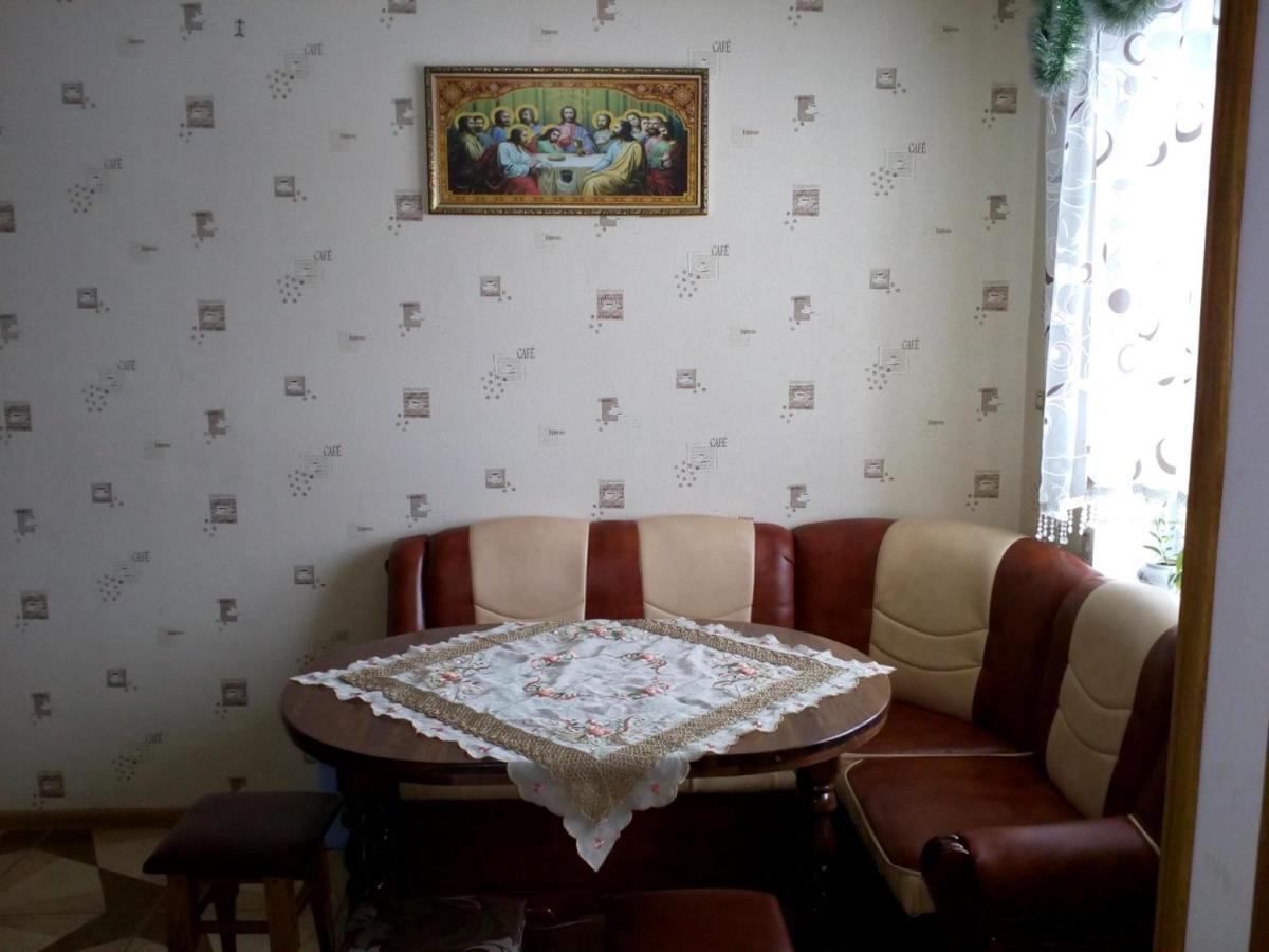 Карпатські Зорі Villa Pilipets ภายนอก รูปภาพ
