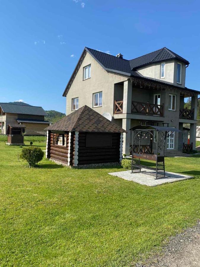 Карпатські Зорі Villa Pilipets ภายนอก รูปภาพ